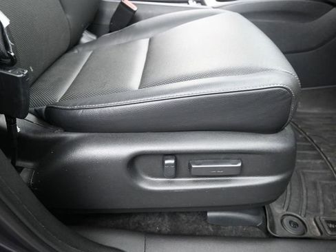 Used 2020 Honda Ridgeline RTL image 10