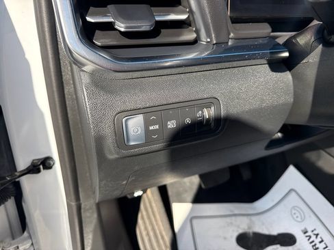 Used 2026 GMC Terrain Elevation FWD image 18