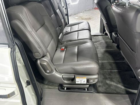 Used 2015 Honda Odyssey EX-L image 32