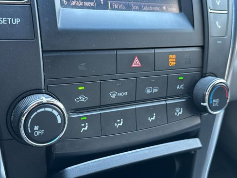 Used 2017 Toyota Camry LE FWD image 26