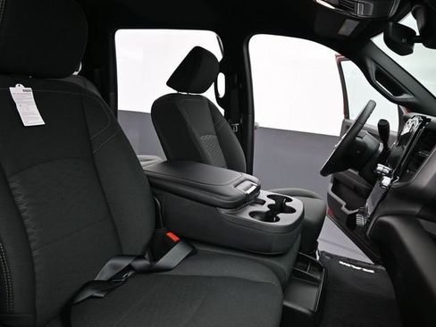 New 2026 RAM 2500 Tradesman AWD/4WD image 25