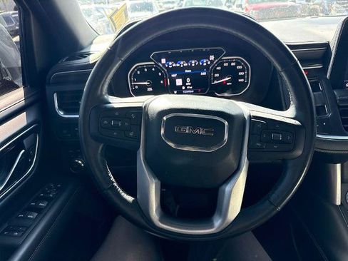 Used 2021 GMC Yukon SLT w/ SLT Premium Package AWD/4WD image 9