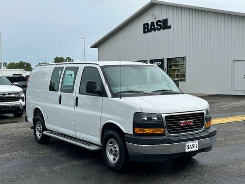 Used 2025 GMC Savana 2500 w/ Driver Convenience Package RWD image 38