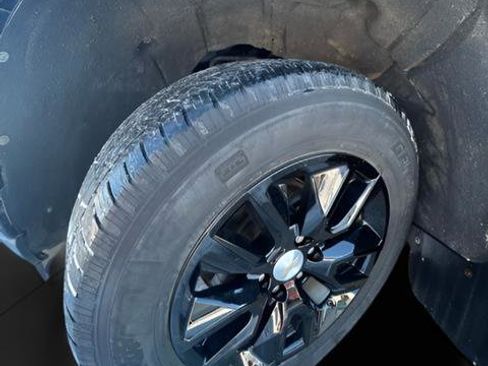 Used 2022 Chevrolet Silverado 1500 Custom image 20