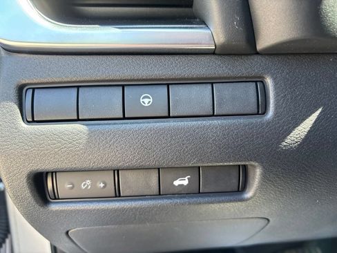 Used 2021 Nissan Rogue SV w/ Premium Package AWD/4WD image 24