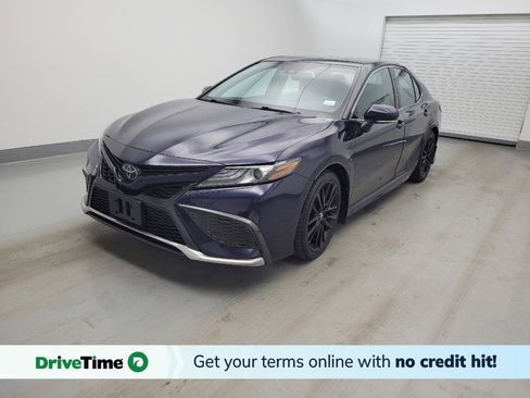 Used 2021 Toyota Camry XSE FWD image 1