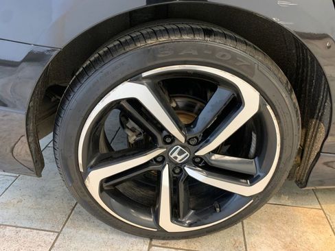 Used 2020 Honda Accord Sport image 12