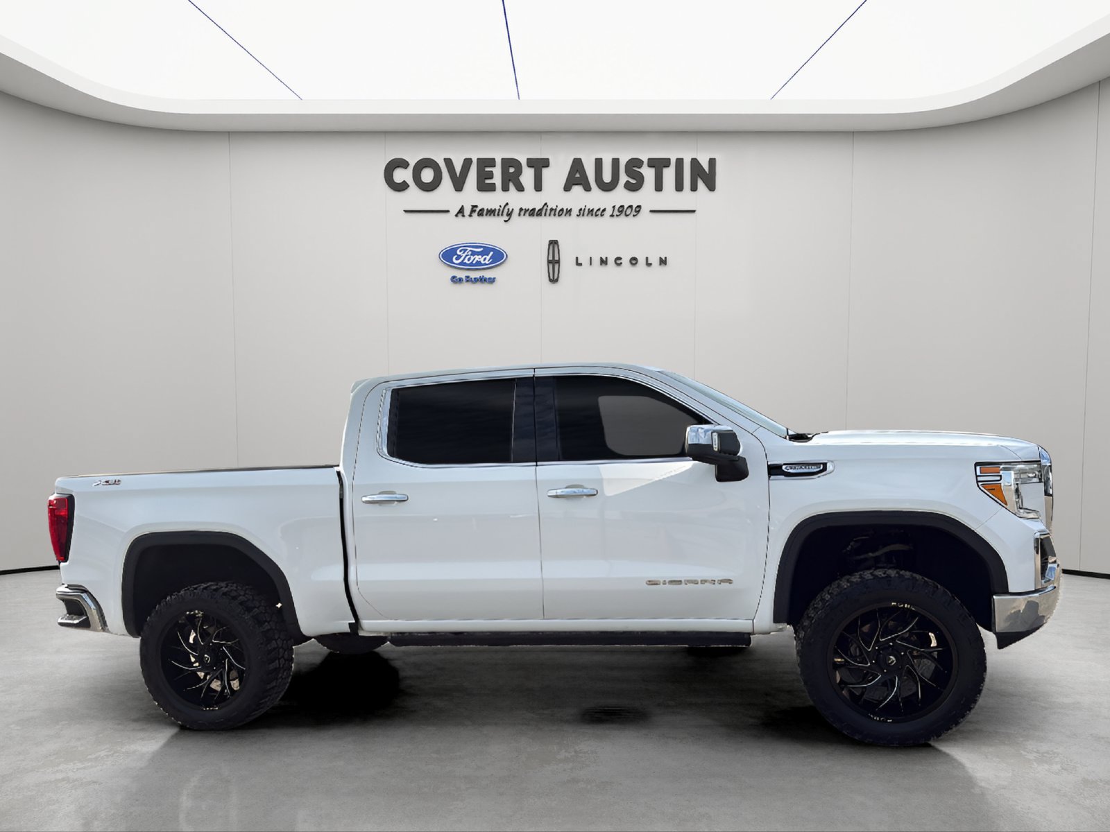 Used 2022 GMC Sierra 1500 SLT AWD/4WD image 6