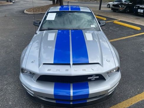 Used 2009 Ford Mustang Shelby GT500 RWD image 9