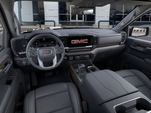 New 2026 GMC Sierra 1500 SLT image 15