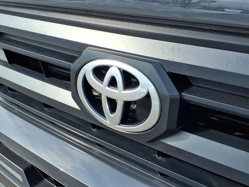 Certified 2024 Toyota Tacoma SR image 15