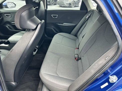 Used 2025 Kia K4 LXS image 18
