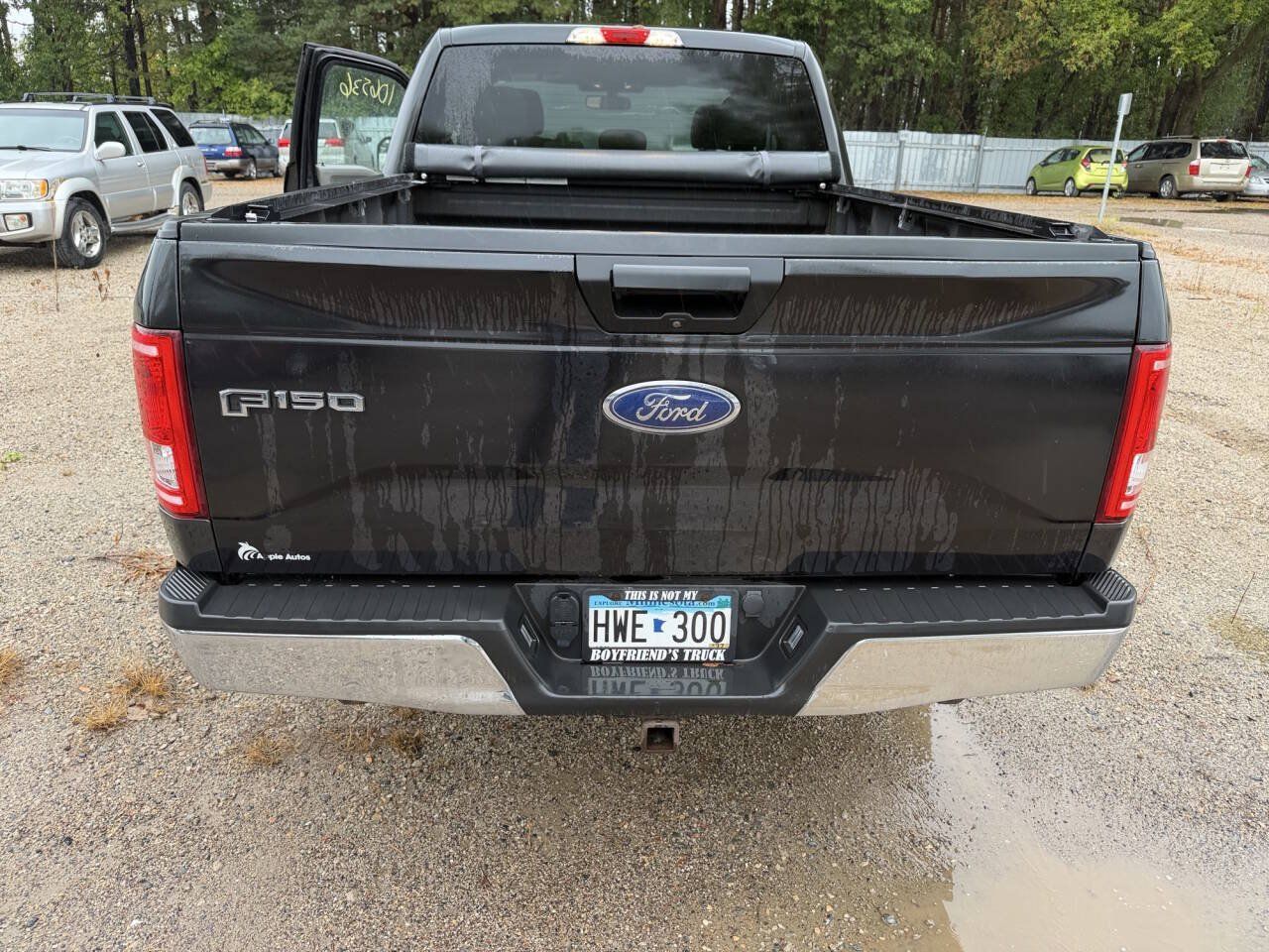 Used 2015 Ford F150 XLT w/ Equipment Group 301A Mid AWD/4WD image 4