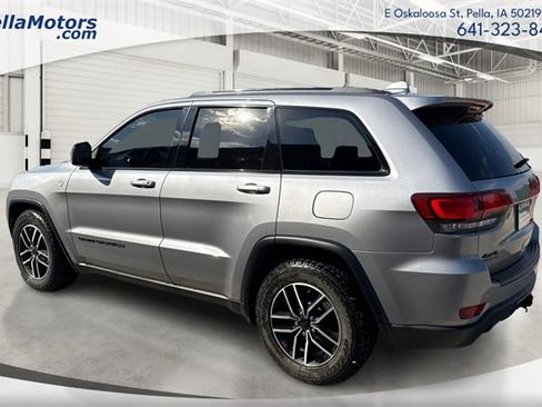 Used 2020 Jeep Grand Cherokee Trailhawk image 5