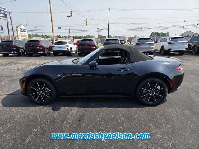 New 2026 MAZDA MX-5 Miata Grand Touring RWD image 4