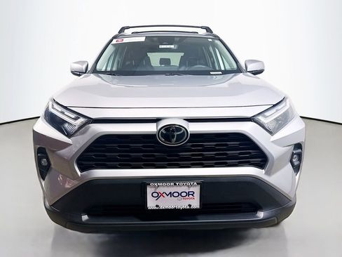 Certified 2022 Toyota RAV4 XLE Premium image 2