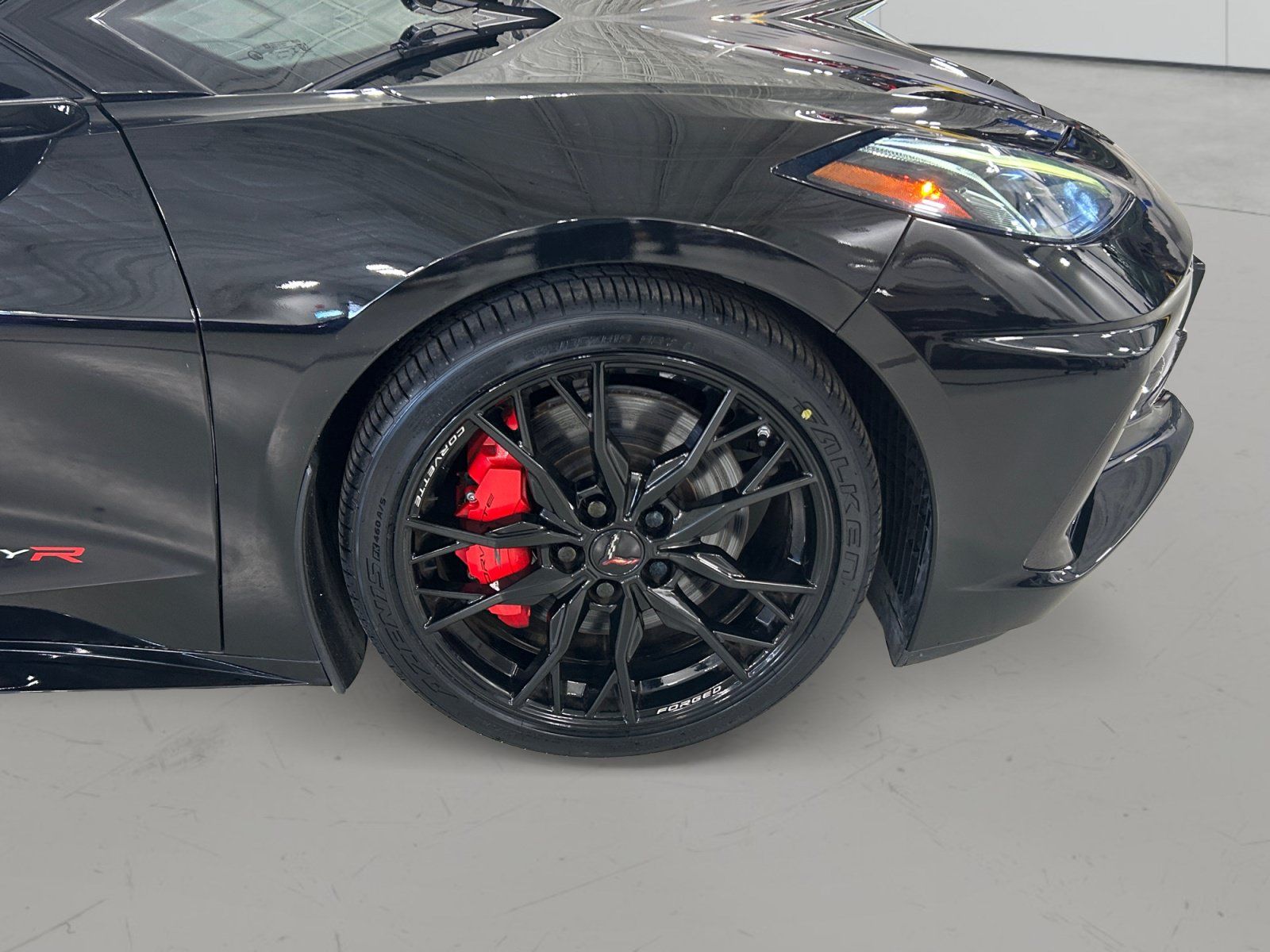 Used 2023 Chevrolet Corvette Stingray Premium Conv w/ Z51 Performance Package RWD image 10