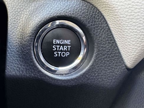 Certified 2025 Toyota RAV4 XLE AWD/4WD image 23