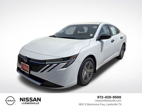 New 2026 Nissan Sentra SR w/ Floor Mat Package FWD image 1