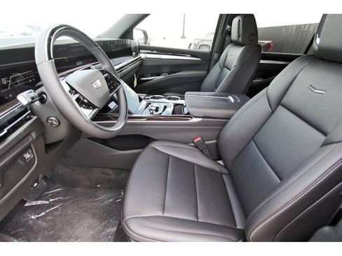 New 2026 Cadillac Escalade ESV 2WD image 6