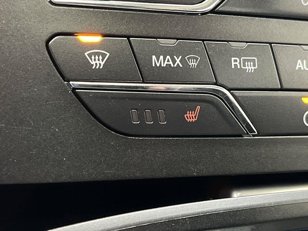 Used 2017 Ford Edge SEL w/ Equipment Group 201A AWD/4WD image 24
