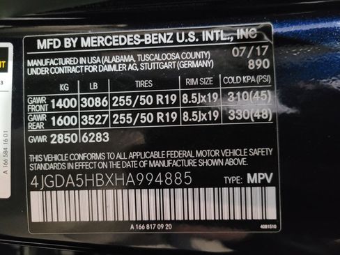 Used 2017 Mercedes-Benz GLE 350 4MATIC w/ Premium 1 Package image 33