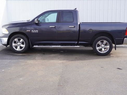 Used 2018 RAM 1500 Big Horn image 3