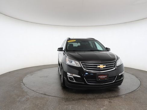 Used 2016 Chevrolet Traverse LT w/ Style and Technology Package image 29