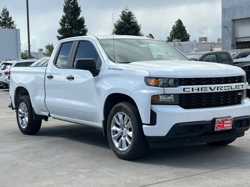 Used 2021 Chevrolet Silverado 1500 Custom image 10