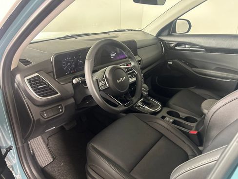 Used 2026 Kia Seltos SX w/ SX Sunroof Package AWD/4WD image 4