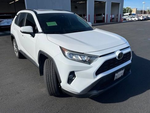 Used 2019 Toyota RAV4 XLE Premium w/ All Weather Liner Package AWD/4WD image 2