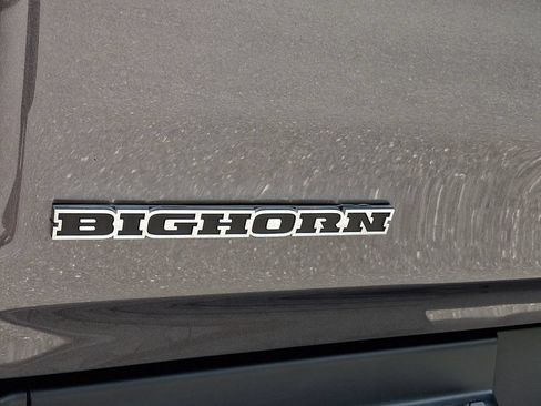 Used 2020 RAM 1500 Big Horn AWD/4WD image 32