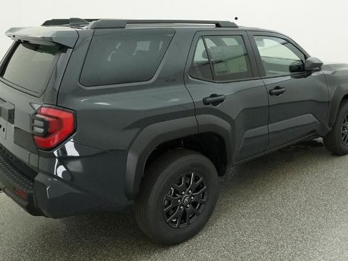 New 2026 Toyota 4Runner SR5 RWD image 9