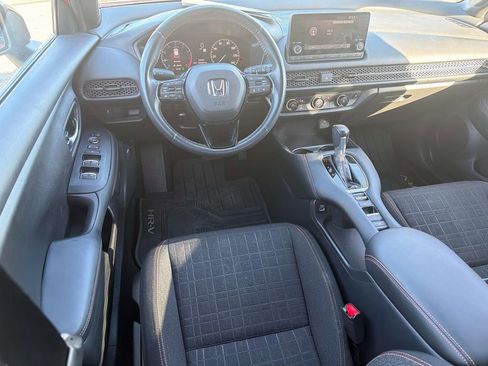 Used 2023 Honda HR-V Sport image 9