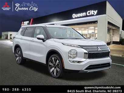 New 2025 Mitsubishi Outlander SE