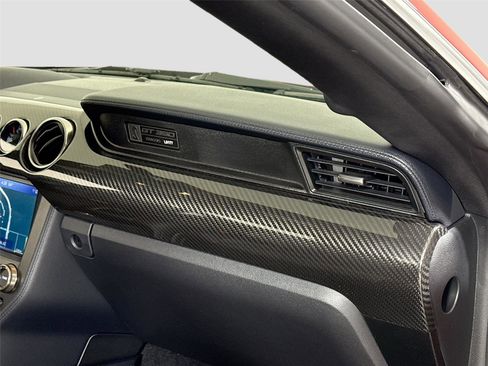 Used 2020 Ford Mustang Shelby GT350 w/ Technology Package image 30