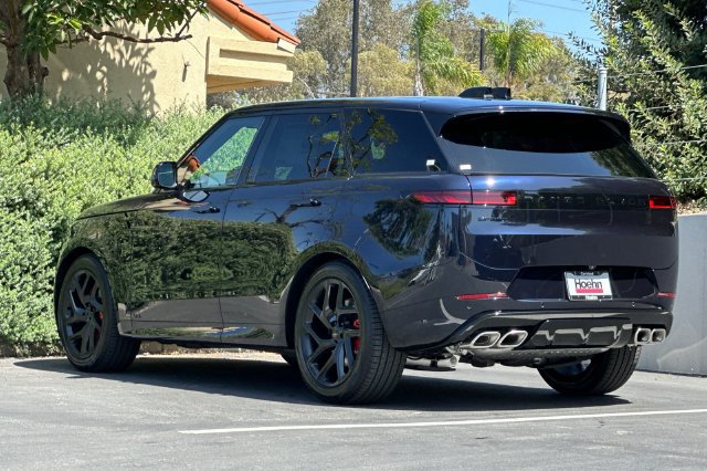 New 2026 Land Rover Range Rover Sport Dynamic SE AWD/4WD image 3