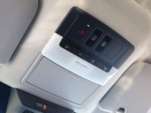 New 2026 Nissan Pathfinder Platinum AWD/4WD image 20