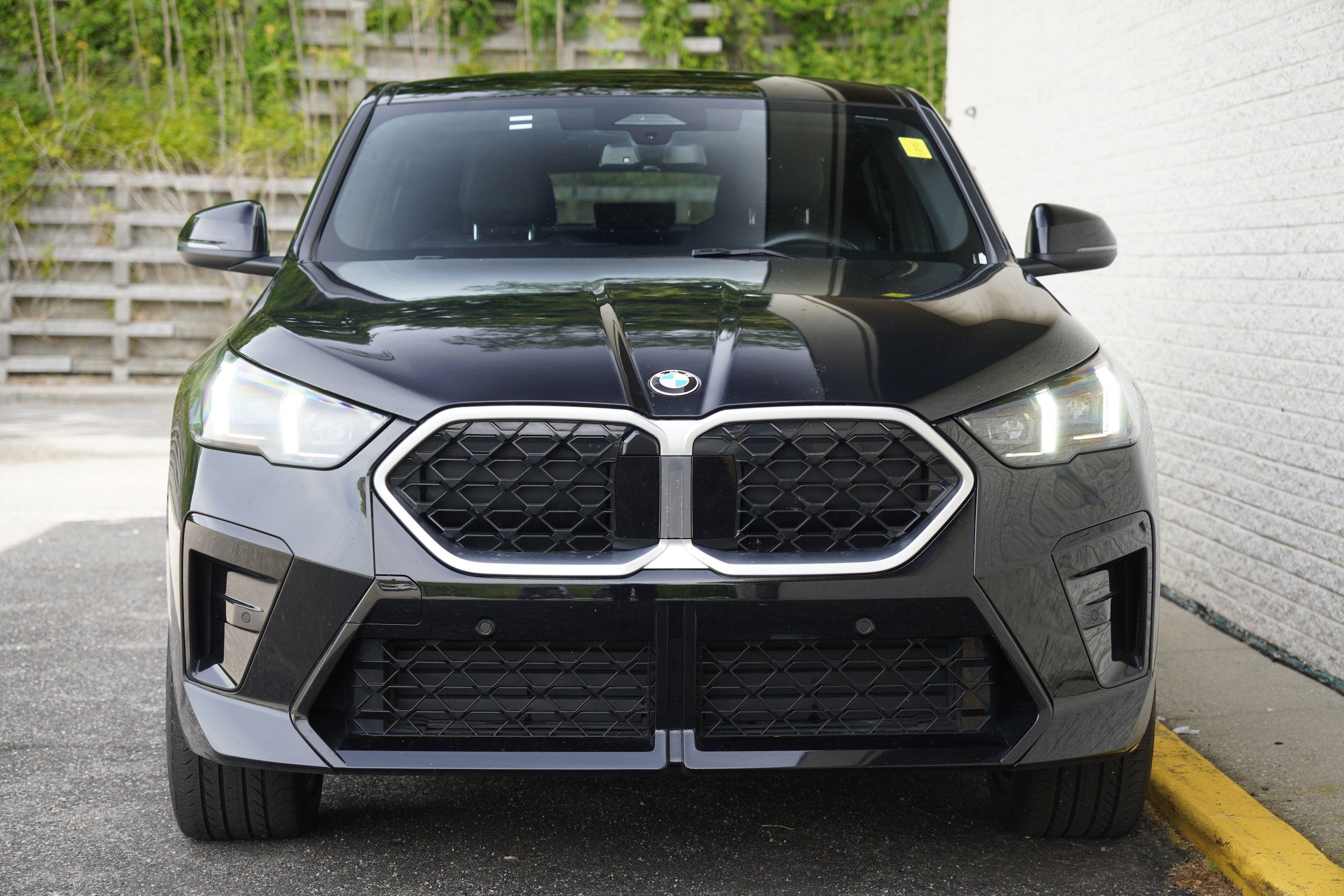 Used 2025 BMW X2 xDrive28i AWD/4WD image 10