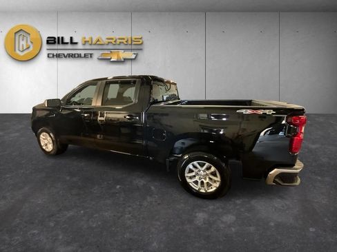 Used 2023 Chevrolet Silverado 1500 LT AWD/4WD image 13