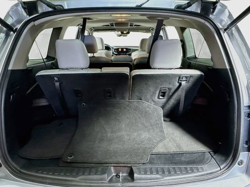 Used 2021 Honda Pilot Touring image 27