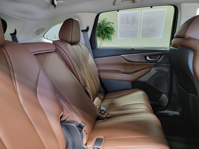 Certified 2024 Acura MDX w/ Advance Package AWD/4WD image 15