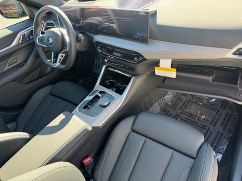 New 2026 BMW 440i xDrive w/ Premium Package image 28