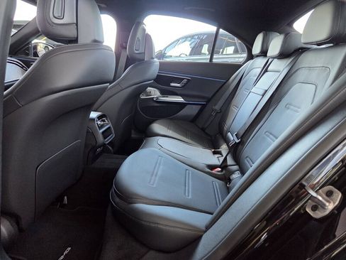 New 2026 Mercedes-Benz E 53 AMG e 4MATIC Sedan image 12