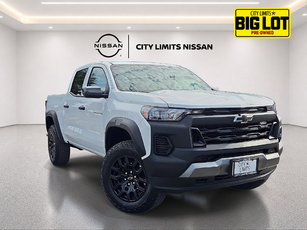 Used 2025 Chevrolet Colorado Trail Boss AWD/4WD 360° Tour