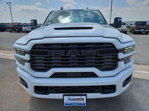 New 2026 RAM 2500 Tradesman AWD/4WD image 12