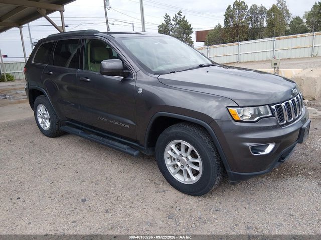 Used 2018 Jeep Grand Cherokee Laredo AWD/4WD image 1