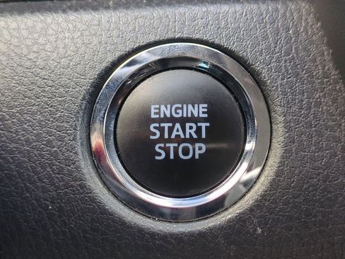 Used 2023 Toyota Camry SE w/ Convenience Package FWD image 29