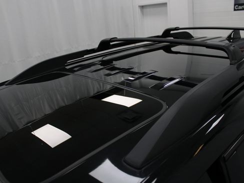 Used 2023 GMC Acadia AT4 image 18