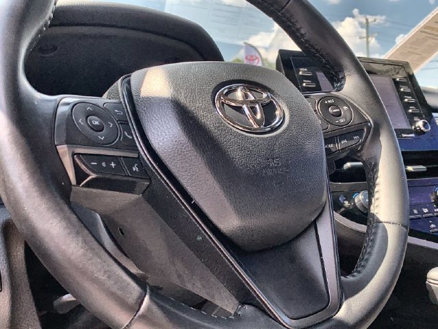 Used 2023 Toyota Camry SE FWD image 19